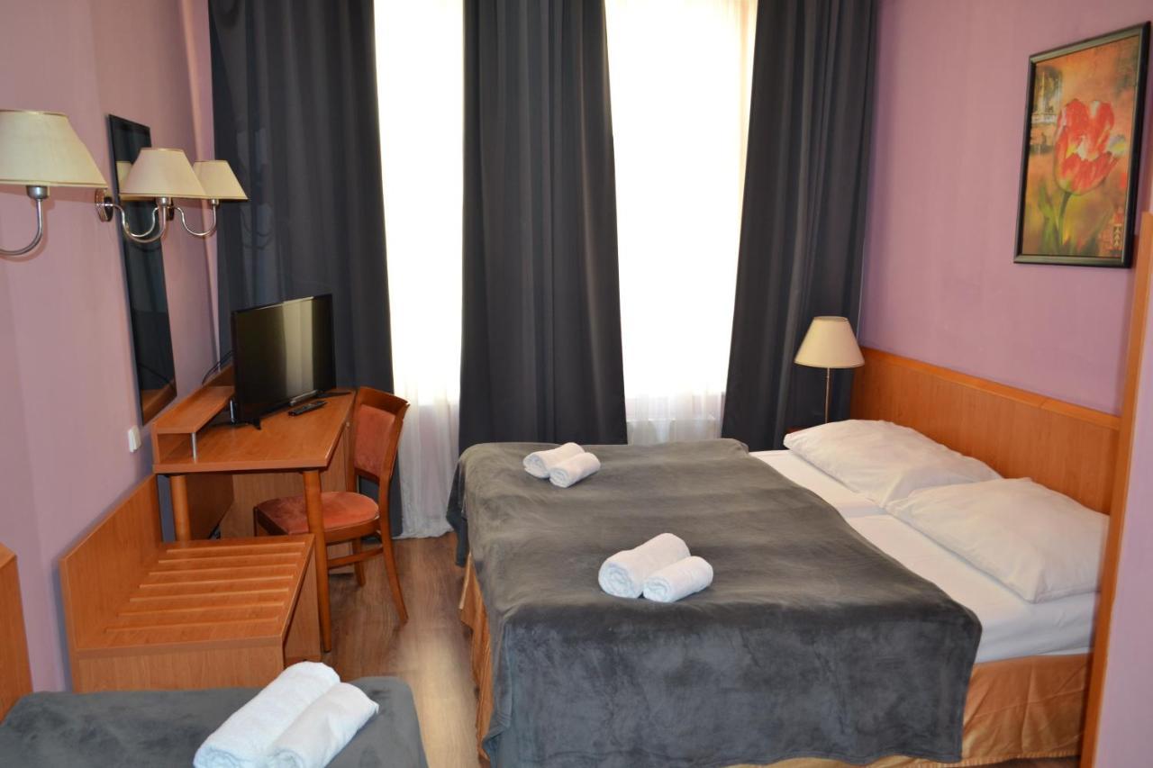 Hotel Aladin Praga Exterior foto
