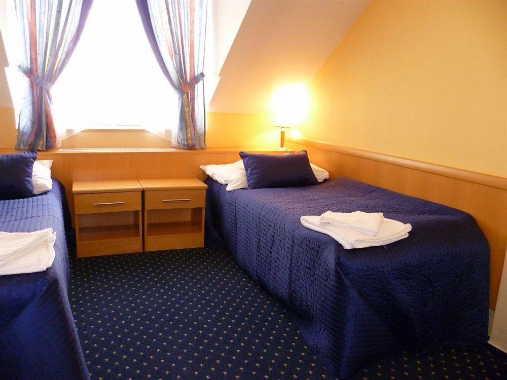Hotel Aladin Praga Exterior foto