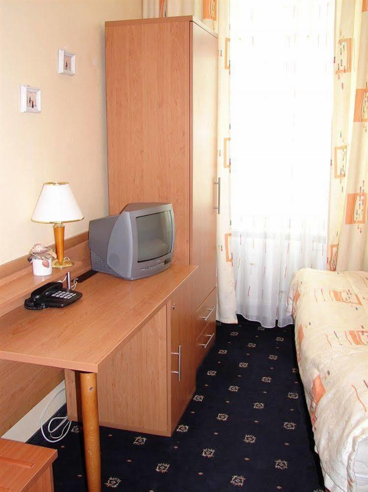 Hotel Aladin Praga Exterior foto